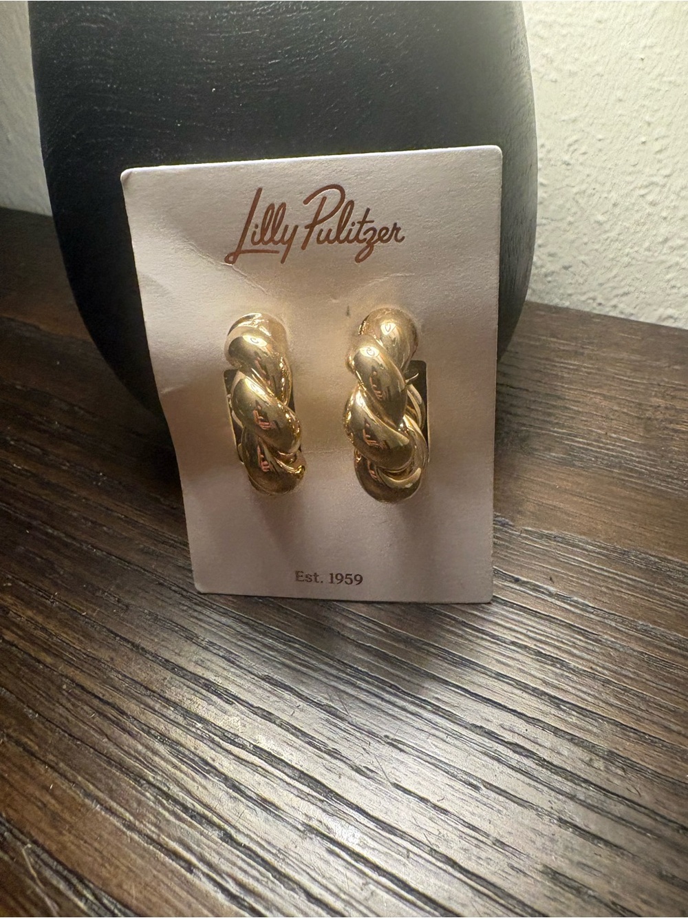 NEW Lilly Pulitzer Gold Twisted Hoop Earrings
